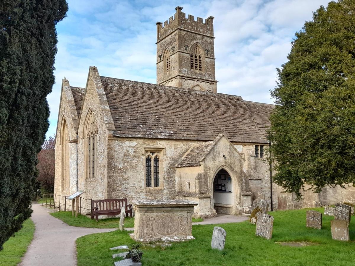 Cotswold Cottage Bed & Breakfast Luckington Bagian luar foto