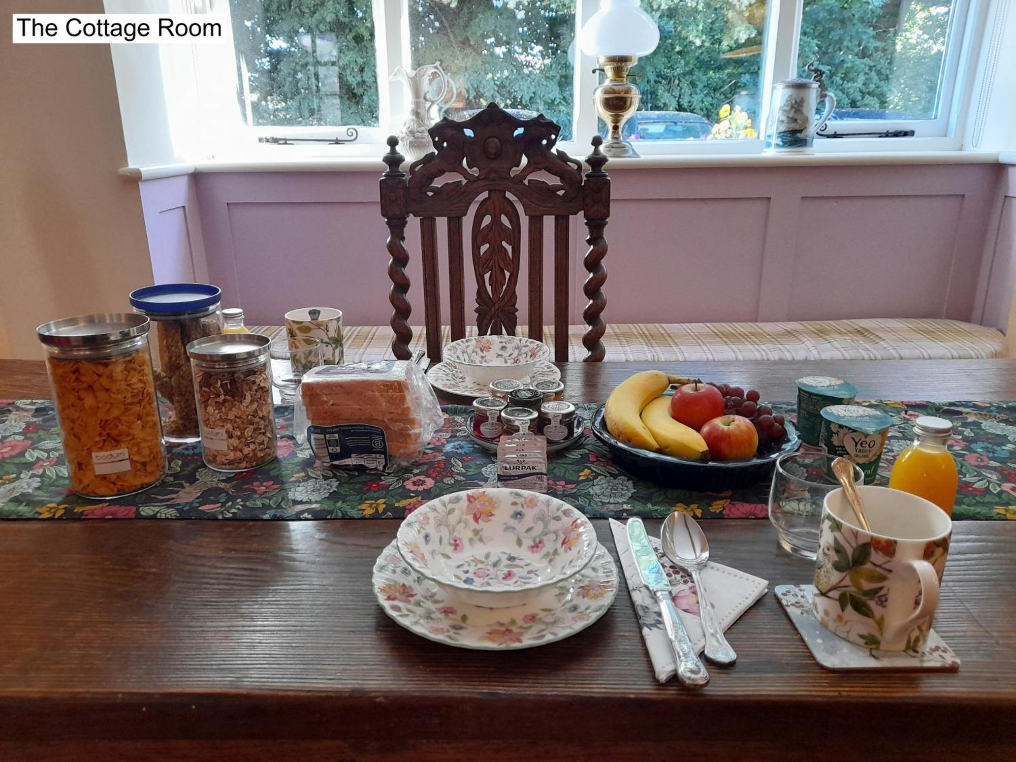 Cotswold Cottage Bed & Breakfast Luckington Bagian luar foto